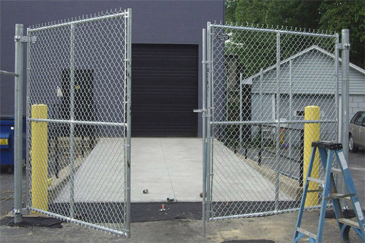 Double Commercial Chain Link Swing Gate