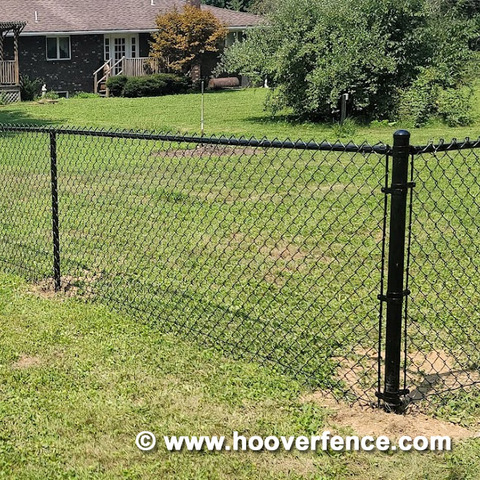 Hoover Fence Colored Chain Link Fence Kit - Includes All Parts - Choice of Black, Brown, or Green